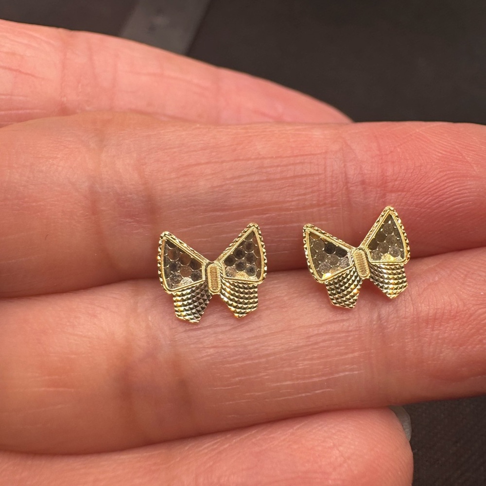 SOLD ‼️FINAL SALE‼️  18K Saudi Gold Butterfly Stud Earrings 750 STAMPED NWOT